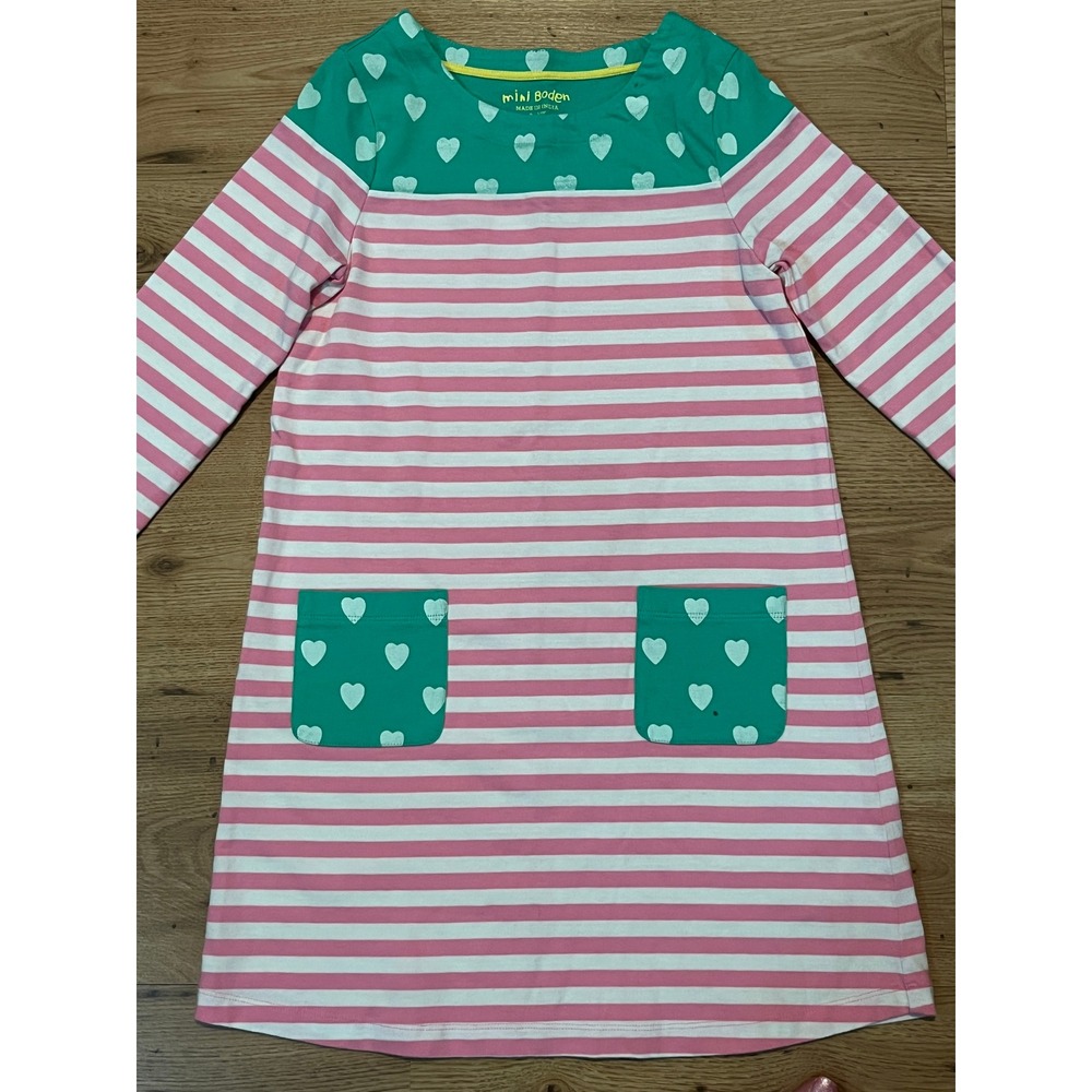 Mini Boden Dress Girls size 9-10Y Pink Stripe Green Heart Pocket Cotton School - Picture 3 of 8